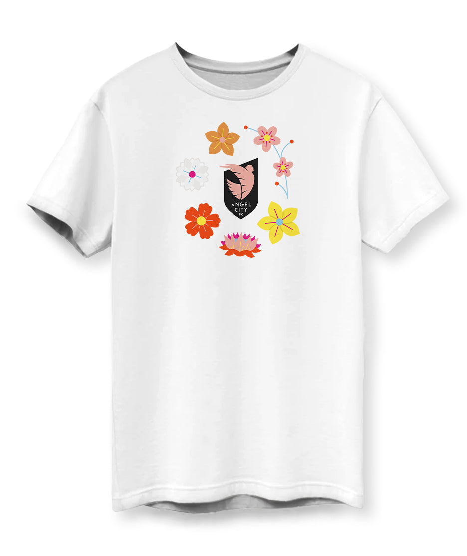 Angel City FC Camiseta de algodón con motivo floral de corona unisex AANHPI