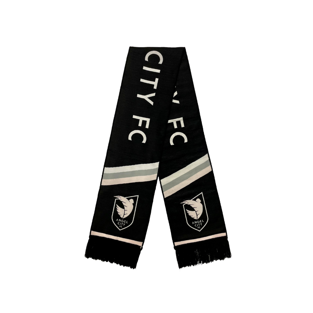 Support the Angel City Player 22 Future Program by purchasing this item and any other items in this special collection. Ten percent of proceeds from the P22 Collection provide pathways for retired NWSL players for sports-specific career development.