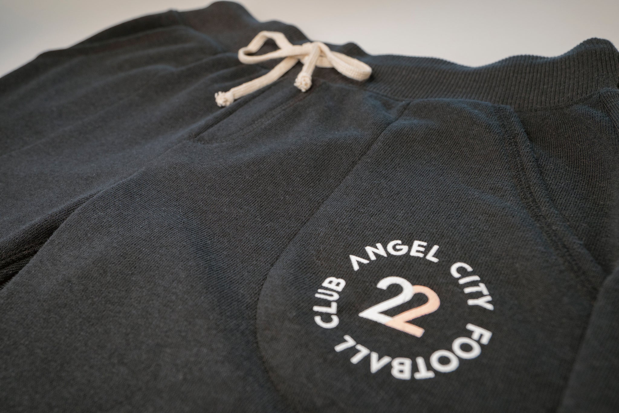 Joggers Angel City FC P22 Collection para mujer, negro